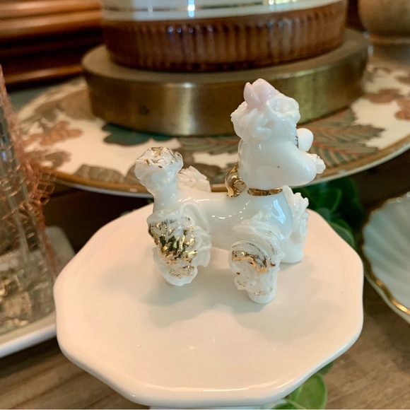 vintage white porcelain poodle~ trinket ~dogs~farmhouse~ Collectibles~pets - Picture 3 of 6